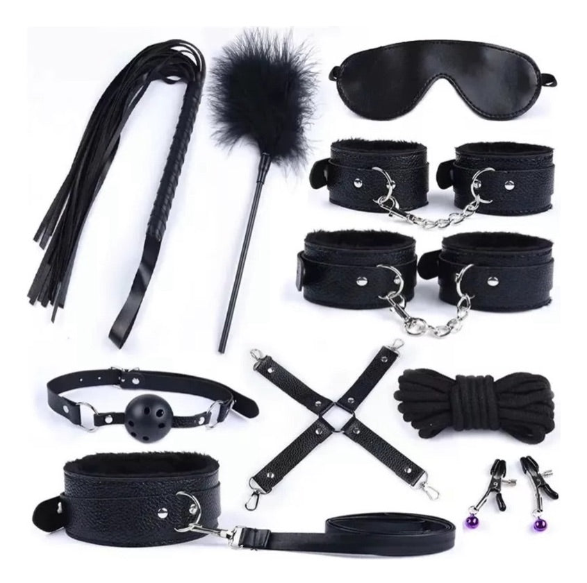 KIT FETICHISTA 12 PIEZAS.